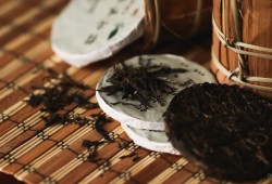 ¿Qué es el té Pu Erh? Propiedades, beneficios y su preparación